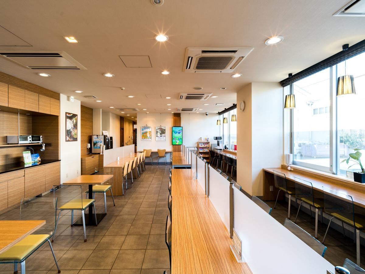 Super Hotel Niihama Экстерьер фото